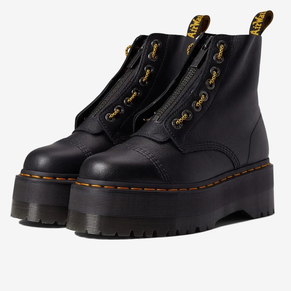 Dr Martens Sinclair Max UNISEX
flatform zip tumbled leather boots in black